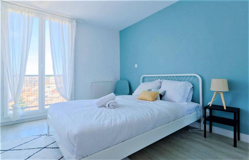 appartement en colocation de type 5 , 91 m2 Marseille secteur brancarde foch.